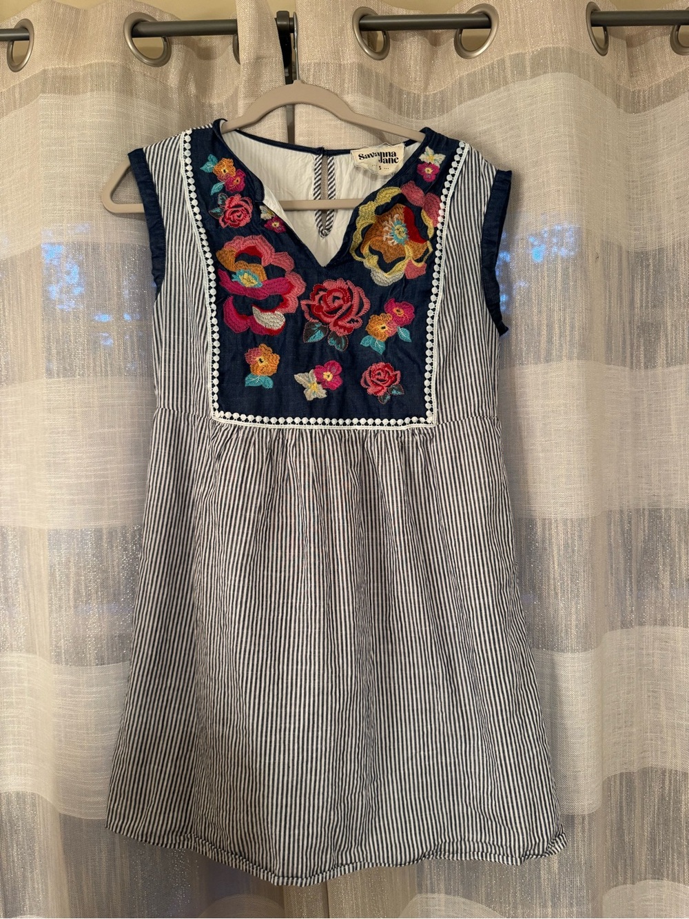 Savanna Jane Navy Embroidered Floral Sleeveless Dress - Picture 4 of 6
